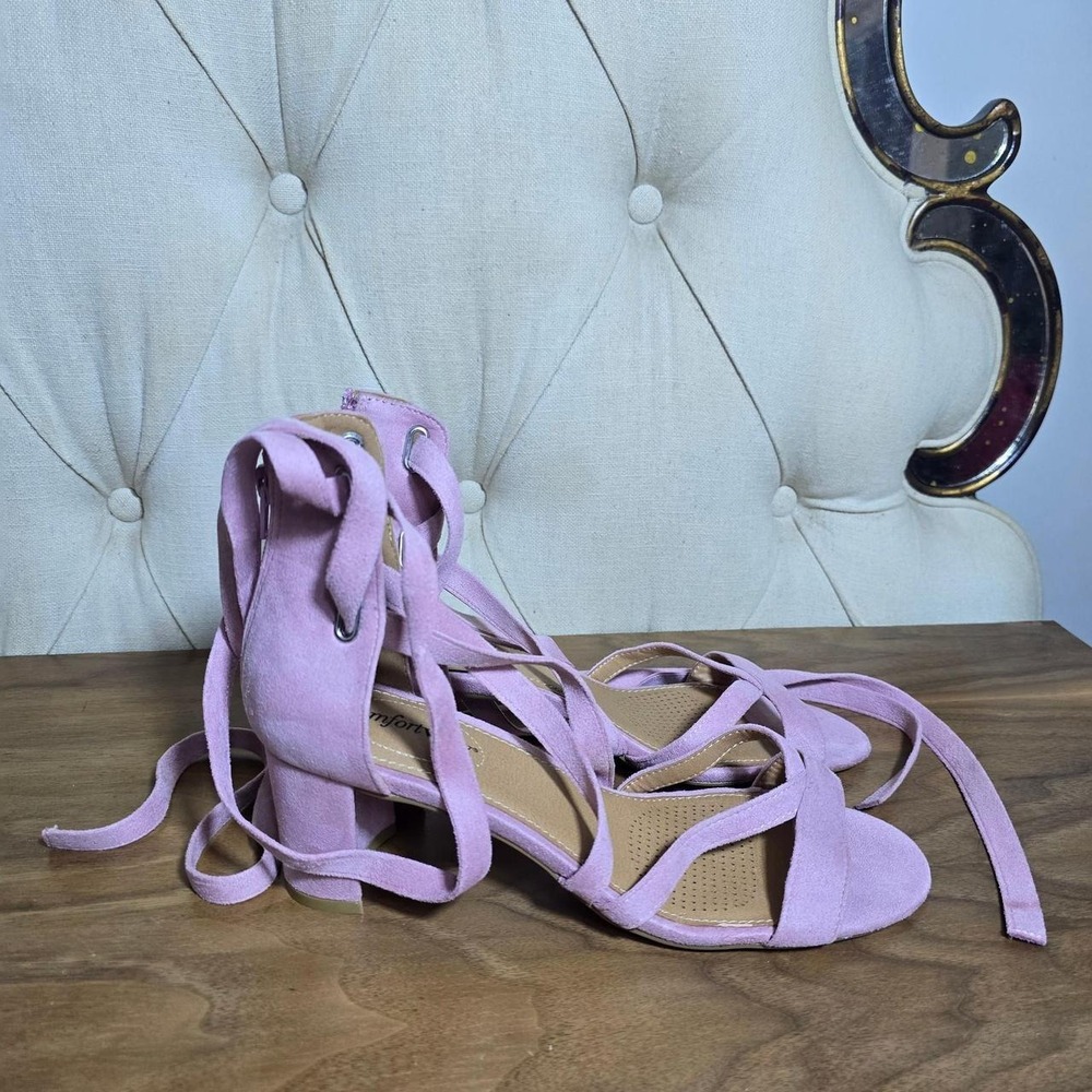 Comfortview Rosana pink lace-up sandals size 10 W